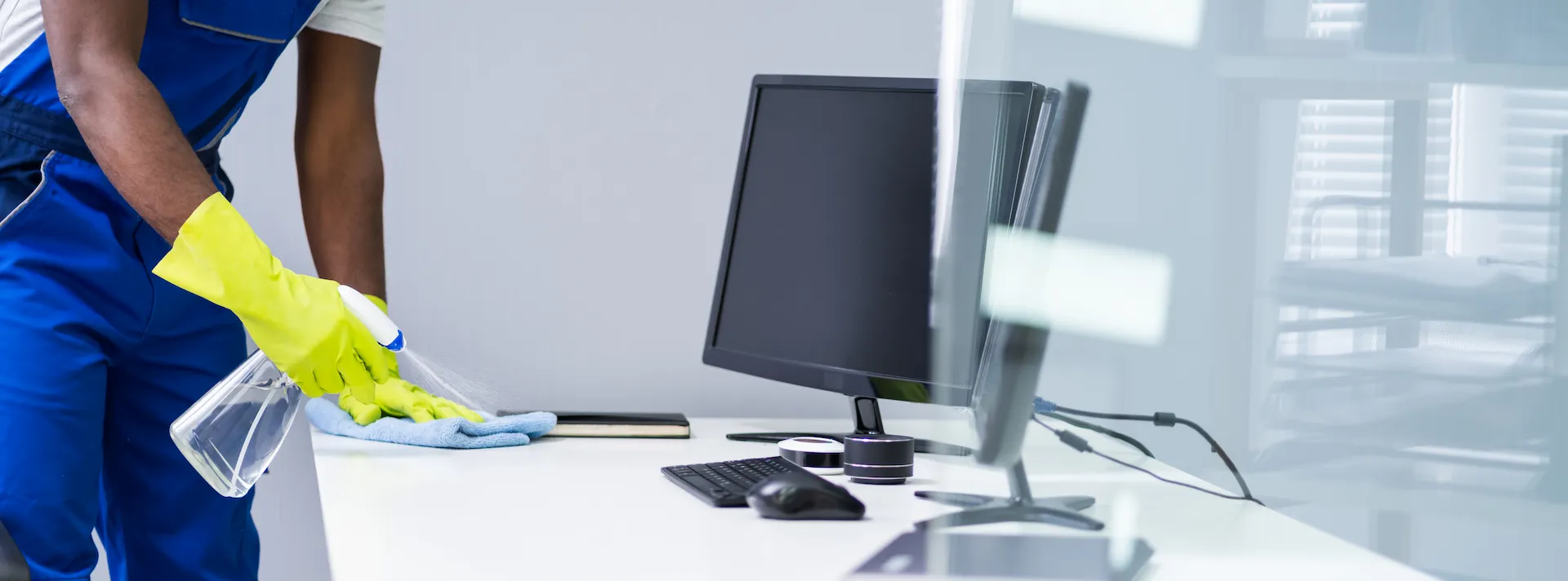 Office Cleaning Specialists Office Deep Cleaning services Hammersmith